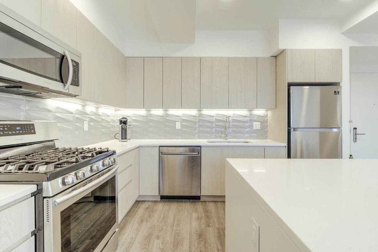 477 Broadway - Photo 1