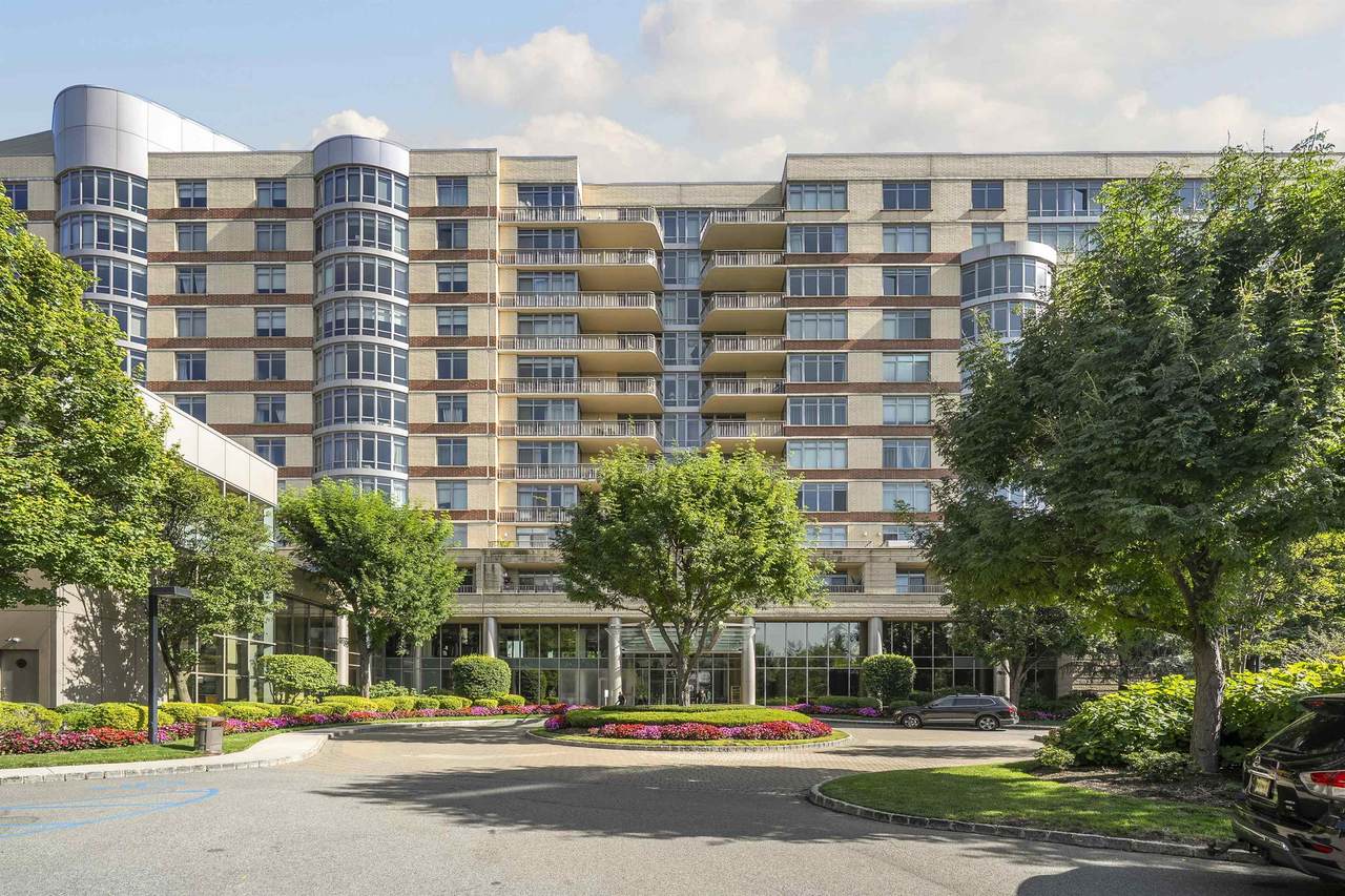 8100 River Rd - Photo 1