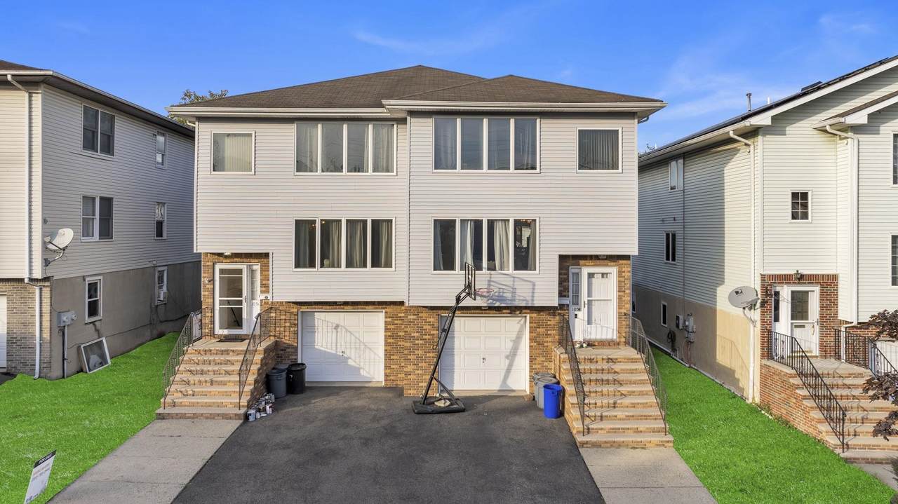 105 Jason Way - Photo 1