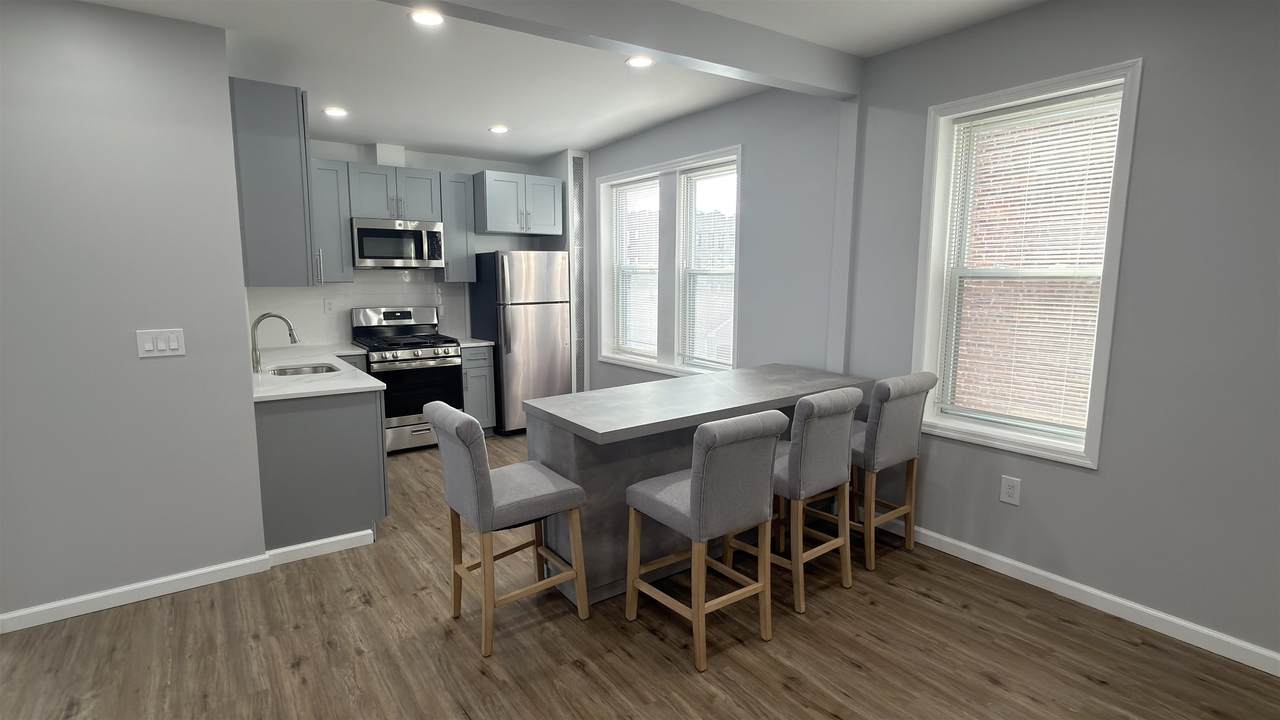 201 45TH ST - Photo 1