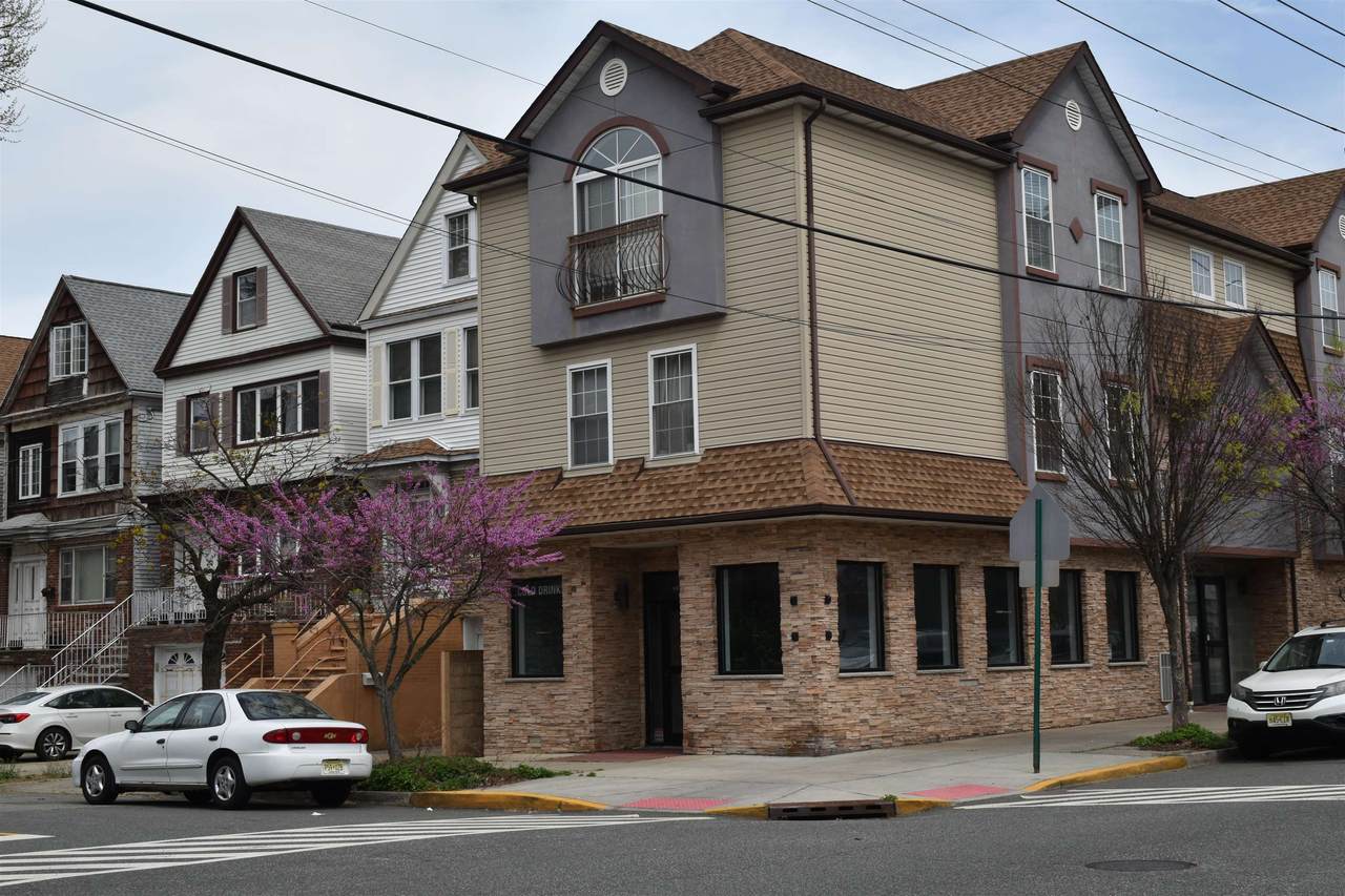 687 Avenue A - Photo 1