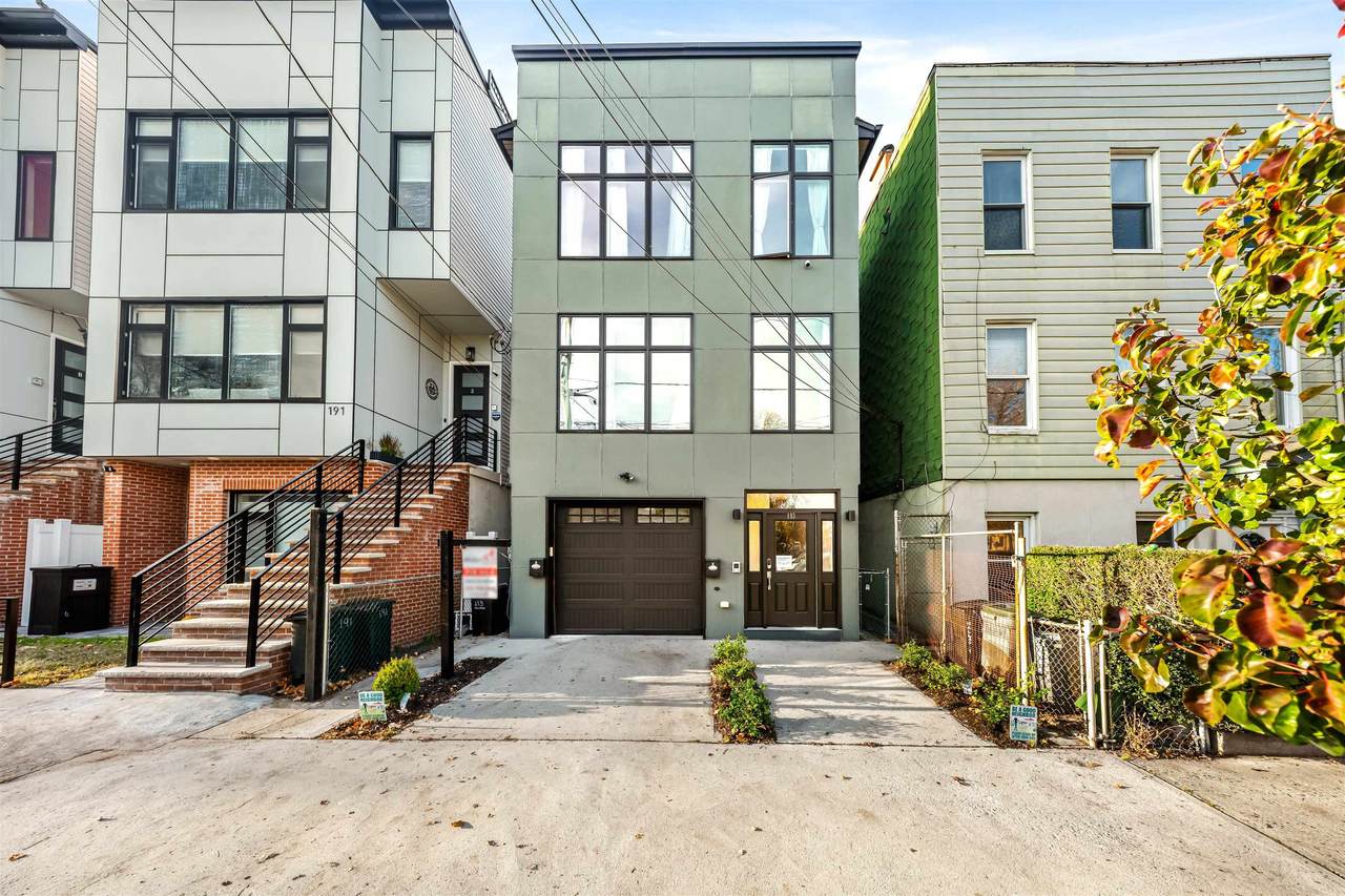 193 Halladay St - Photo 1