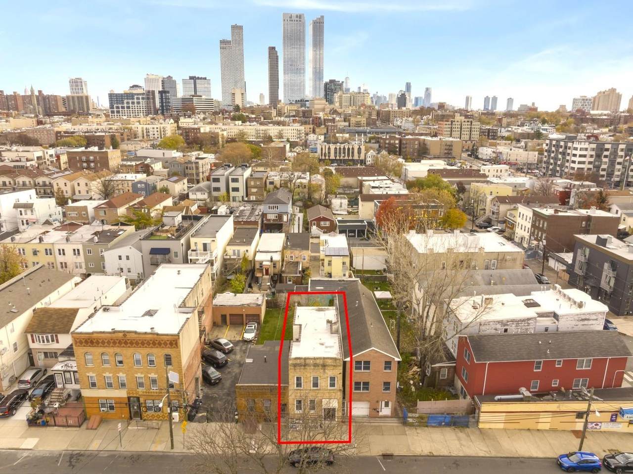 12 Wright Ave - Photo 1