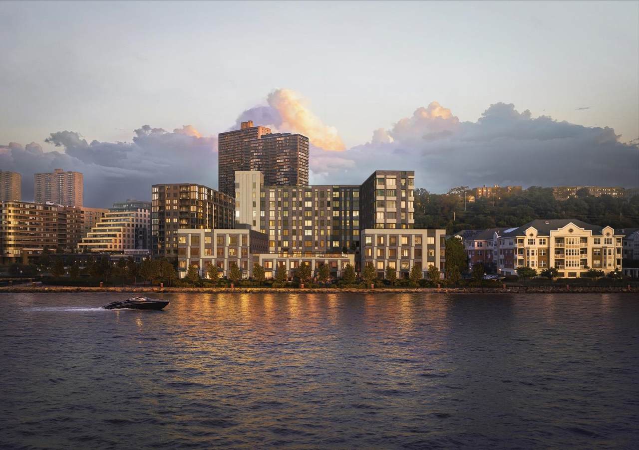 8 Avenue At Port Imperial - Photo 1