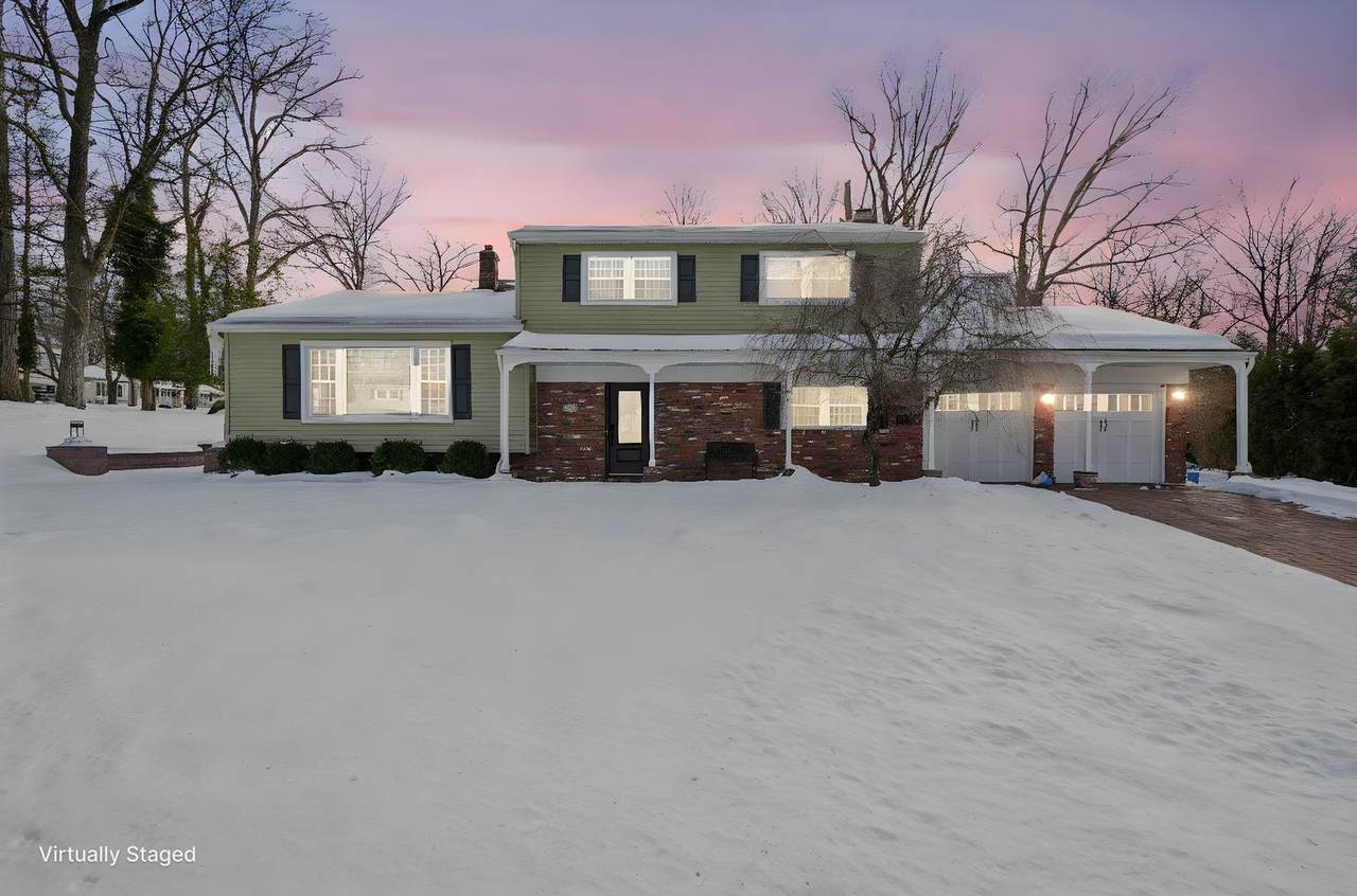 25 Nathan Way - Photo 1