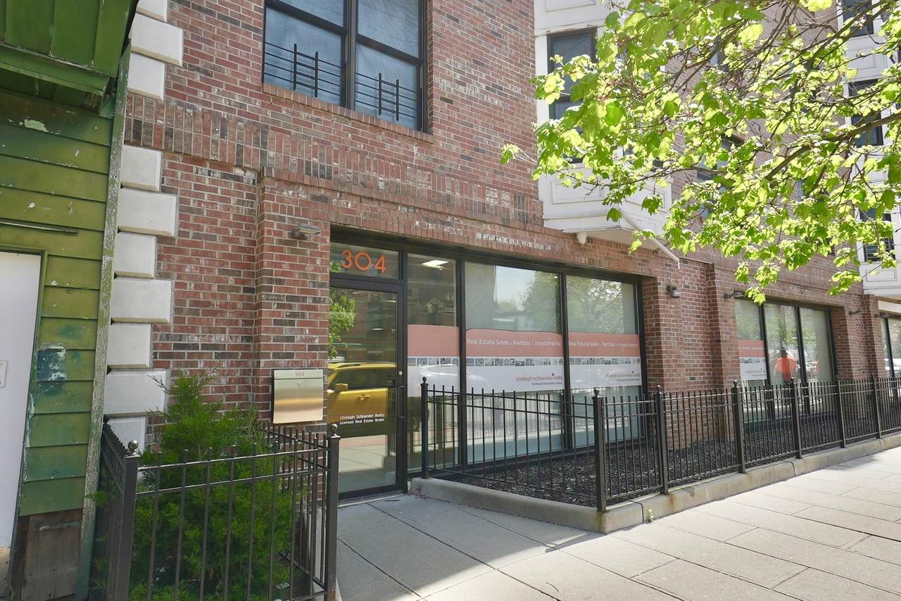 5 Monitor St - Photo 1