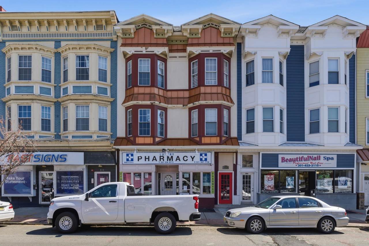 808 Broadway - Photo 1