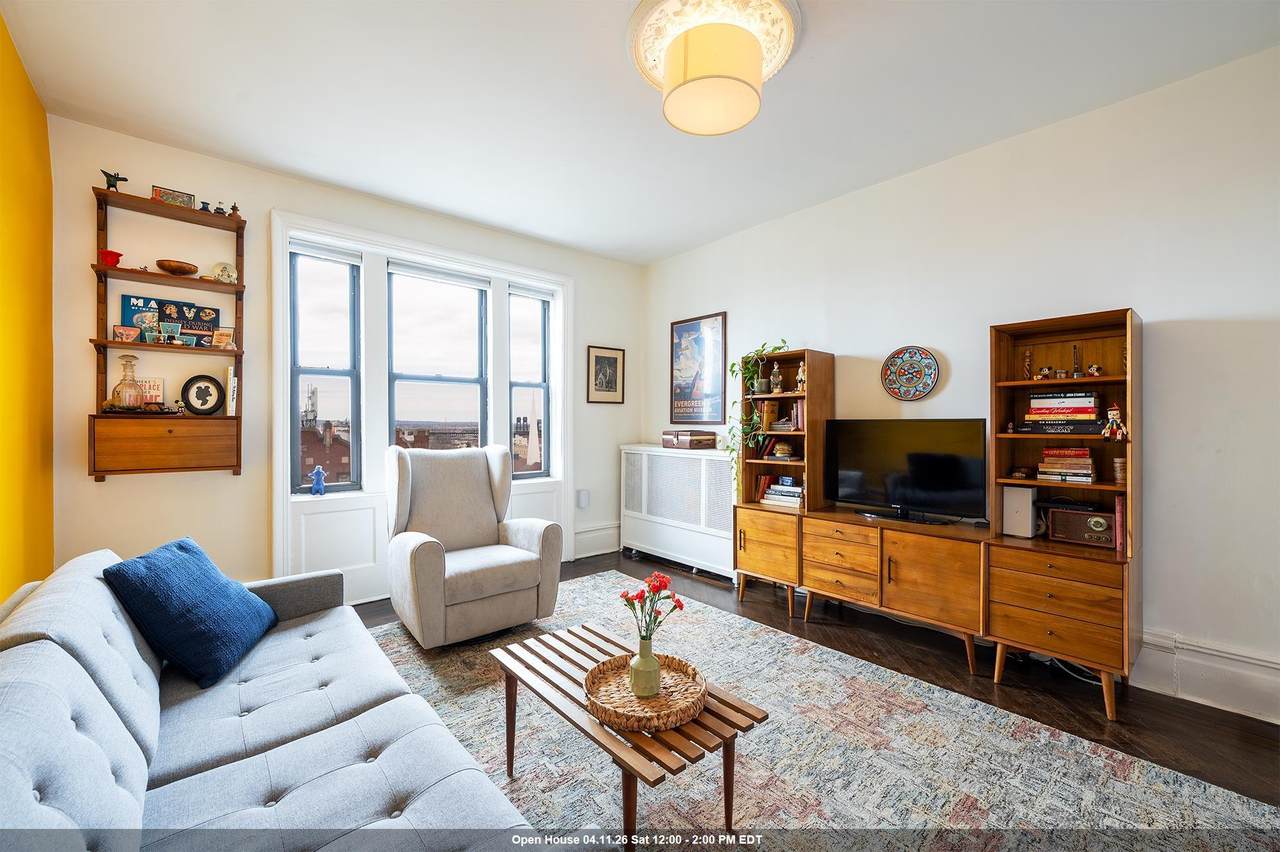 2672 Kennedy Blvd - Photo 1