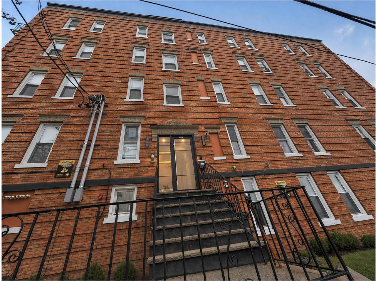 272 Hoboken Ave - Photo 1