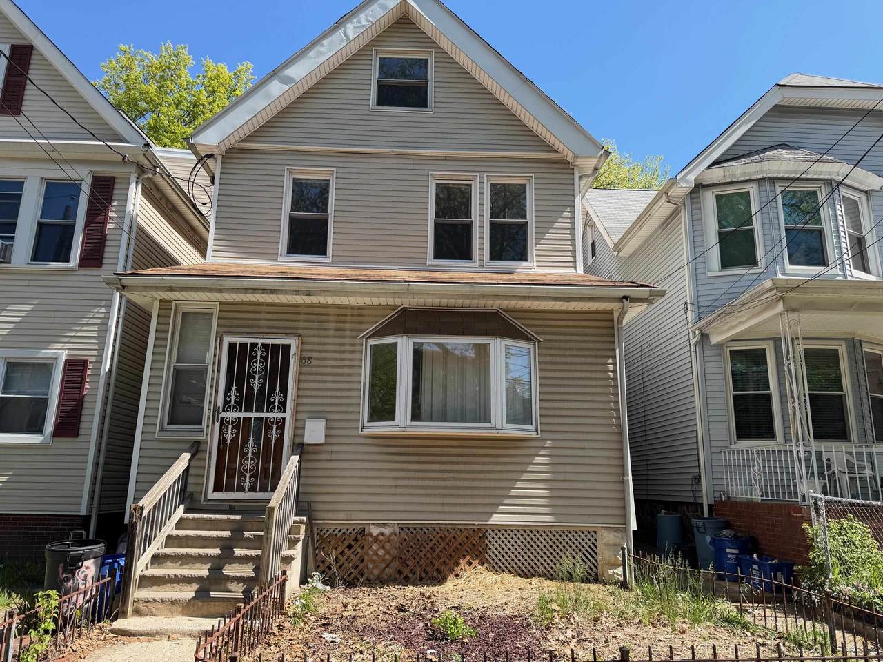 68 Condict St - Photo 1