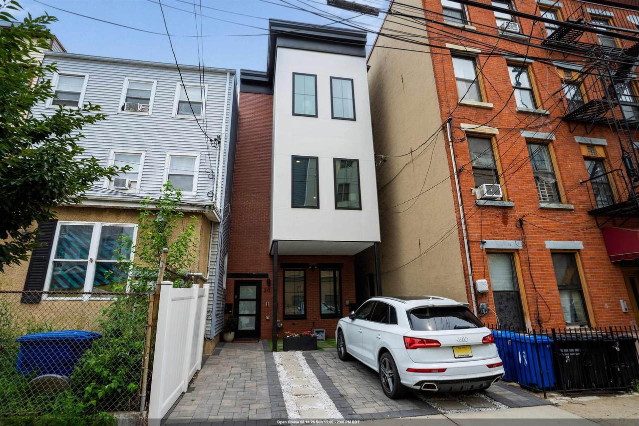 20 Westervelt Pl - Photo 1