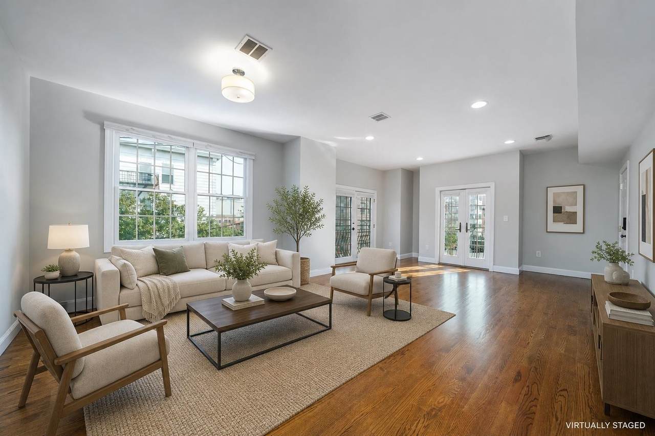 133 Brunswick St - Photo 1