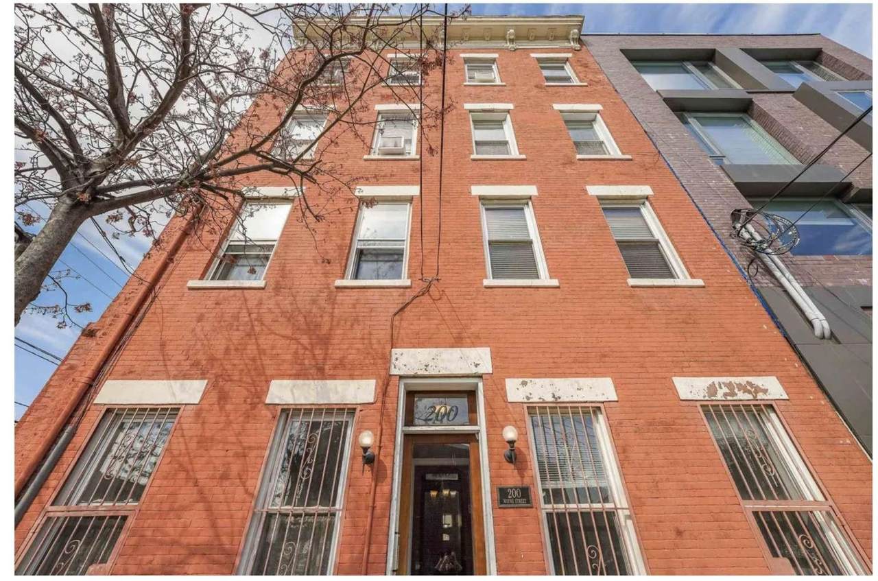 200 Wayne St - Photo 1