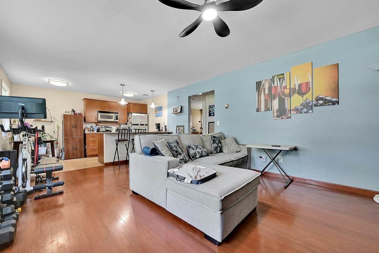 2 Radio Ave - Photo 1