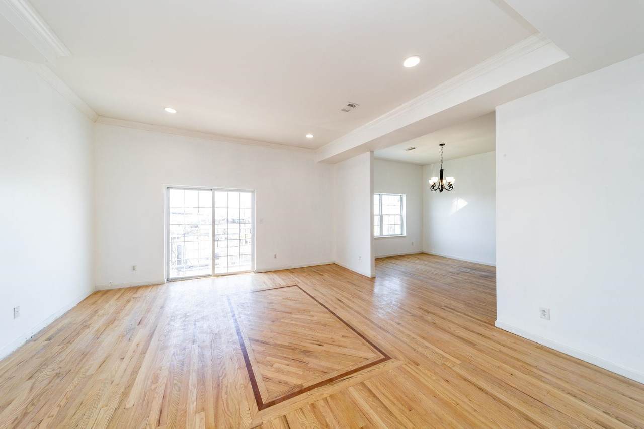 57 Western Ave - Photo 1