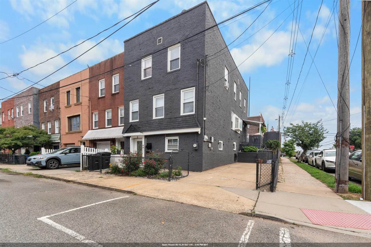 2 Egan Ct - Photo 1