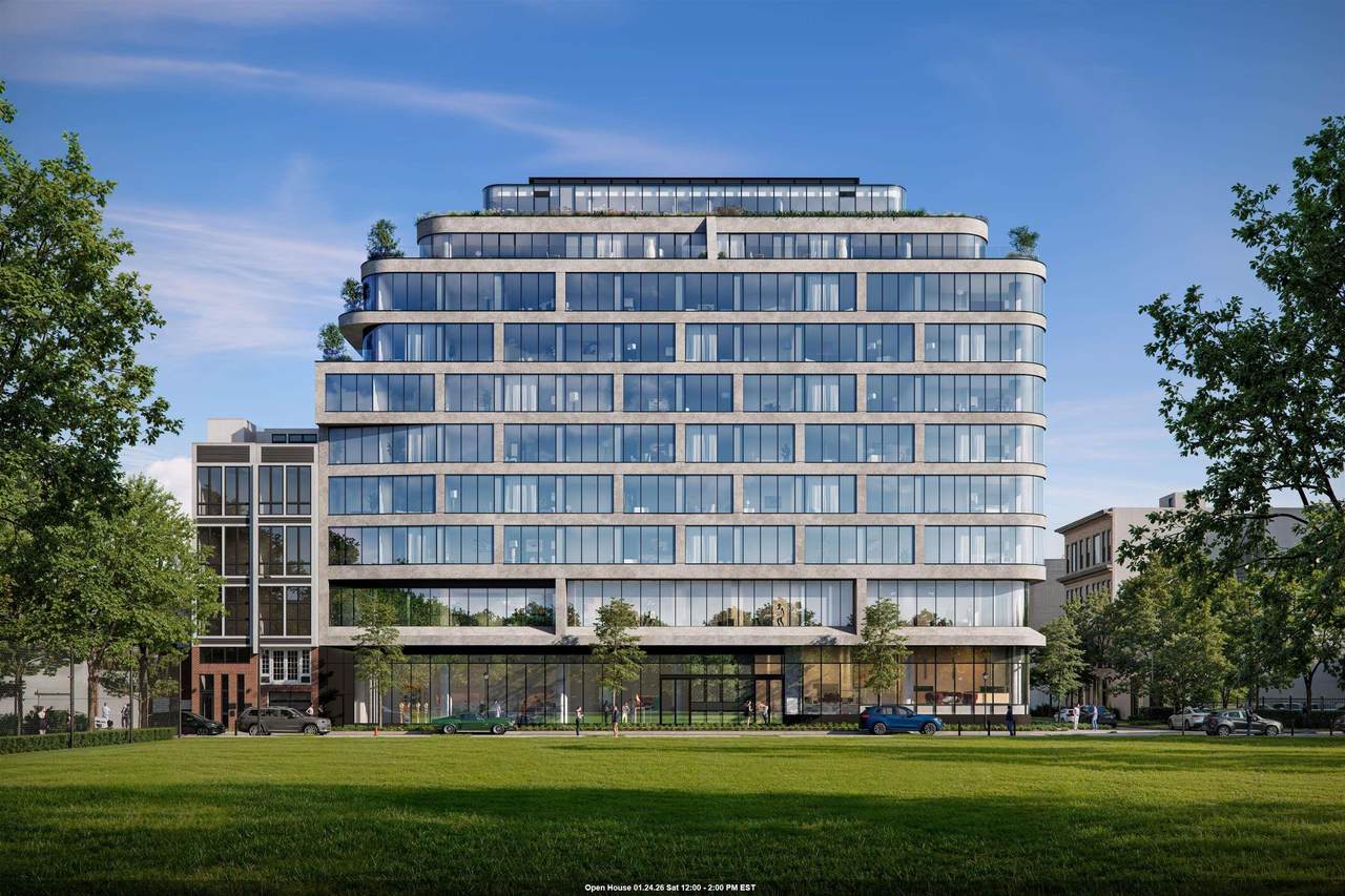 387 8TH ST - Photo 1