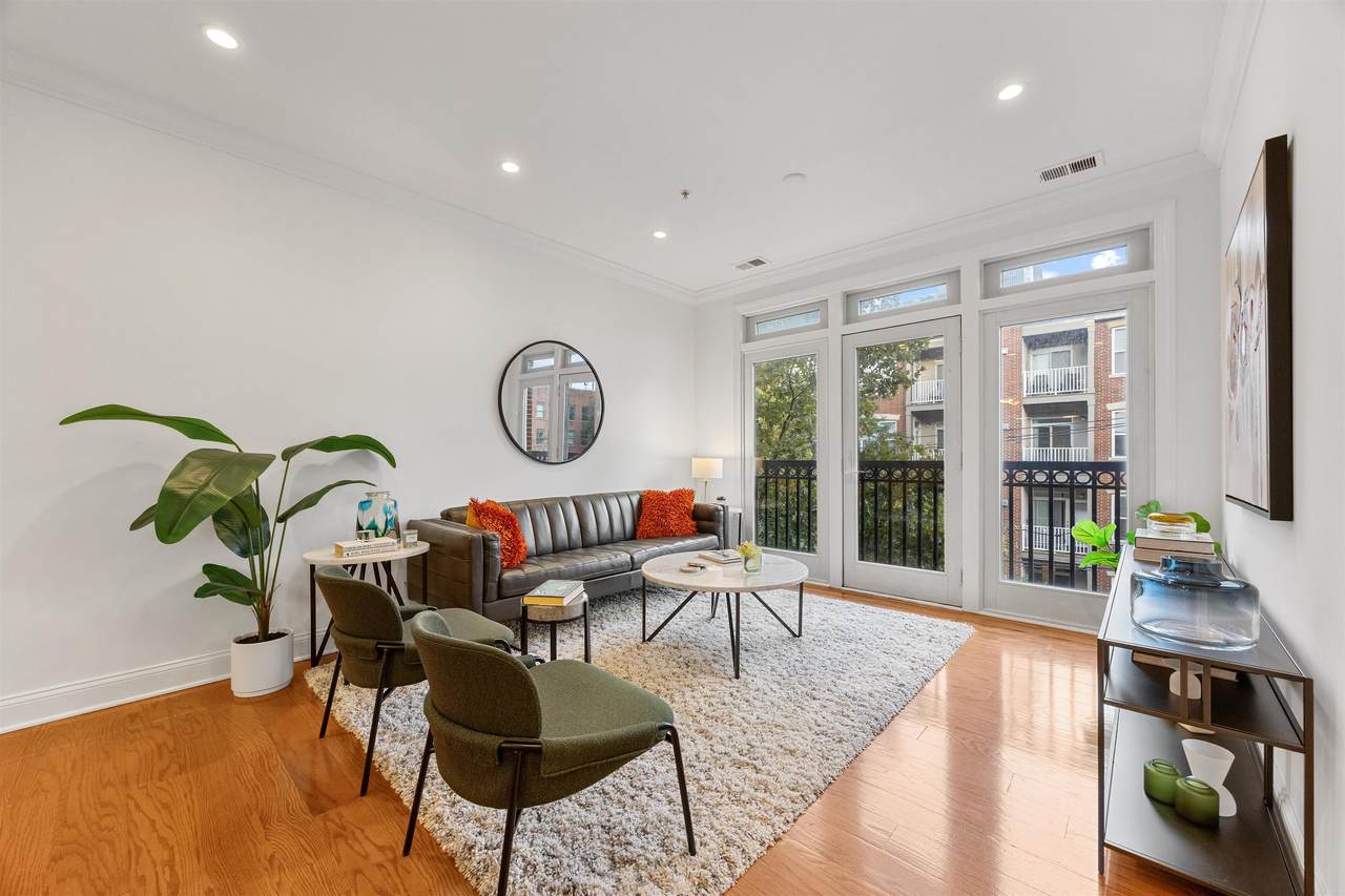 126 Dudley St - Photo 1