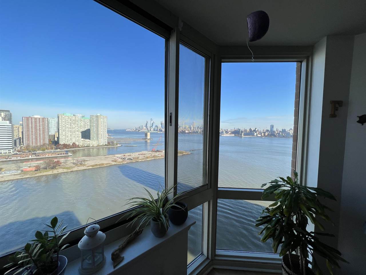 20 2ND ST - Photo 1