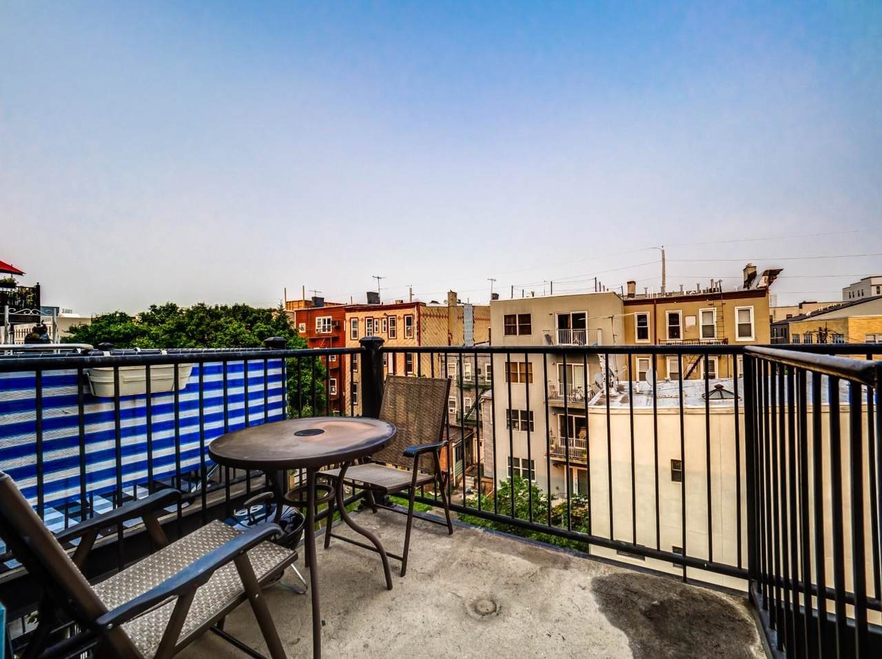 401 Monroe St - Photo 1