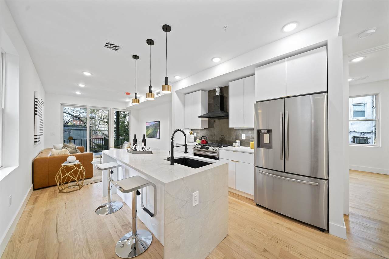 94 Belmont Ave - Photo 1