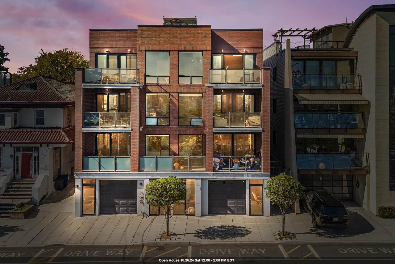 209 Manhattan Ave - Photo 1
