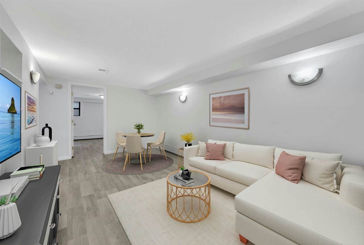 1228 Park Ave - Photo 1