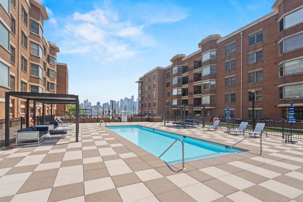 20 Avenue At Port Imperial - Photo 1