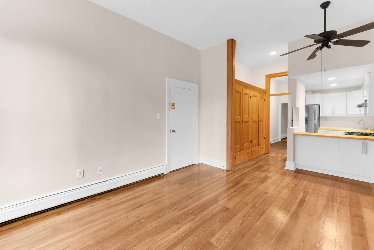 299 8TH ST - Photo 1