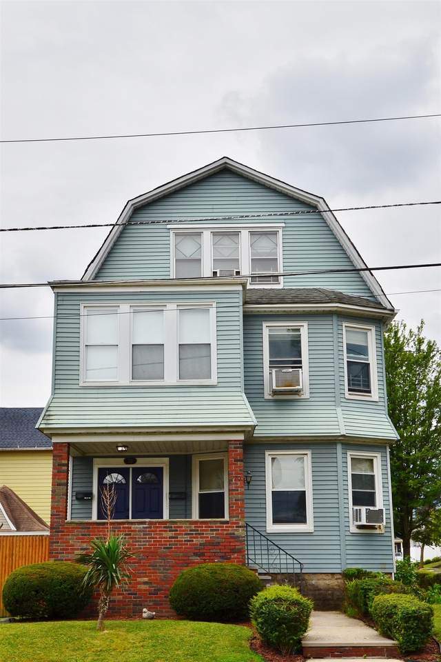 70 Bennett Ave - Photo 1