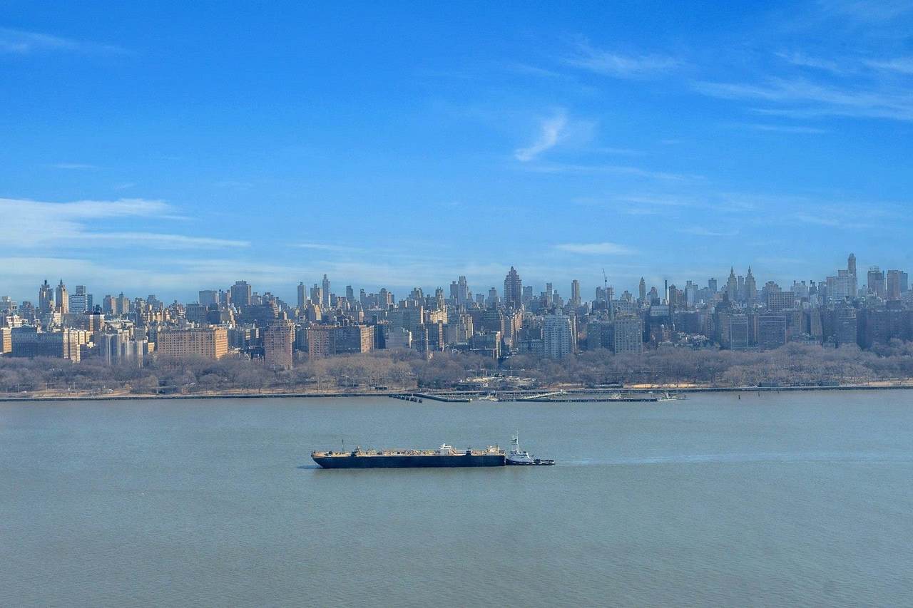 7004 Blvd East - Photo 1