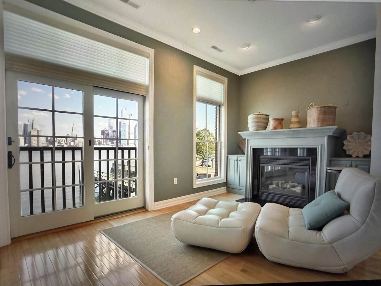 3 Regency Pl - Photo 1