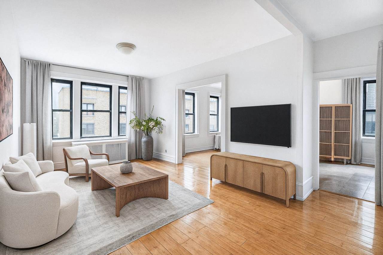 277 Harrison Ave - Photo 1