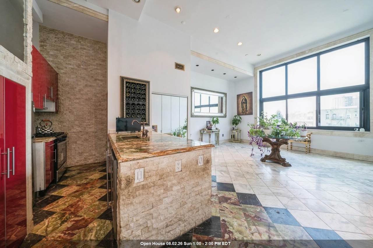 518-536 Gregory Ave - Photo 1