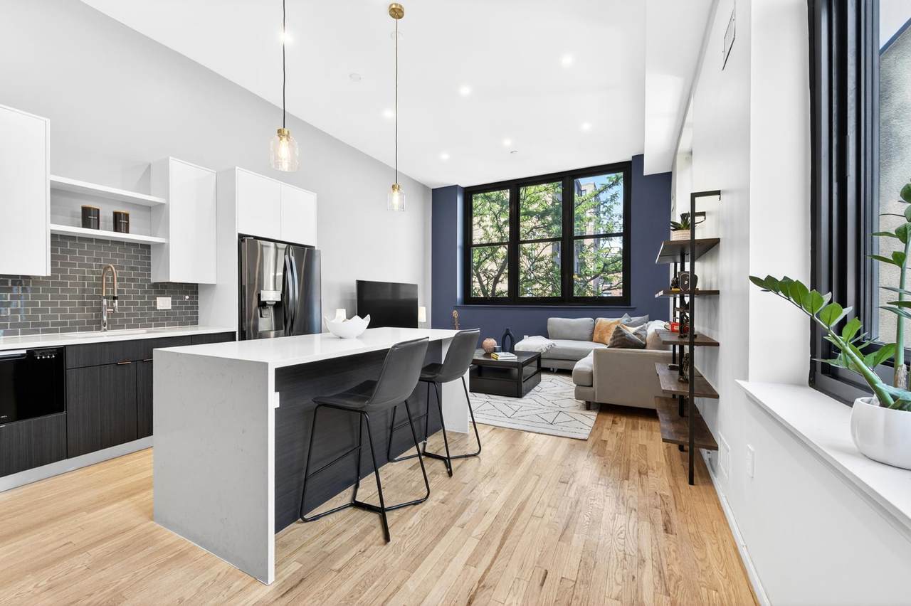 518-530 Gregory Ave - Photo 1