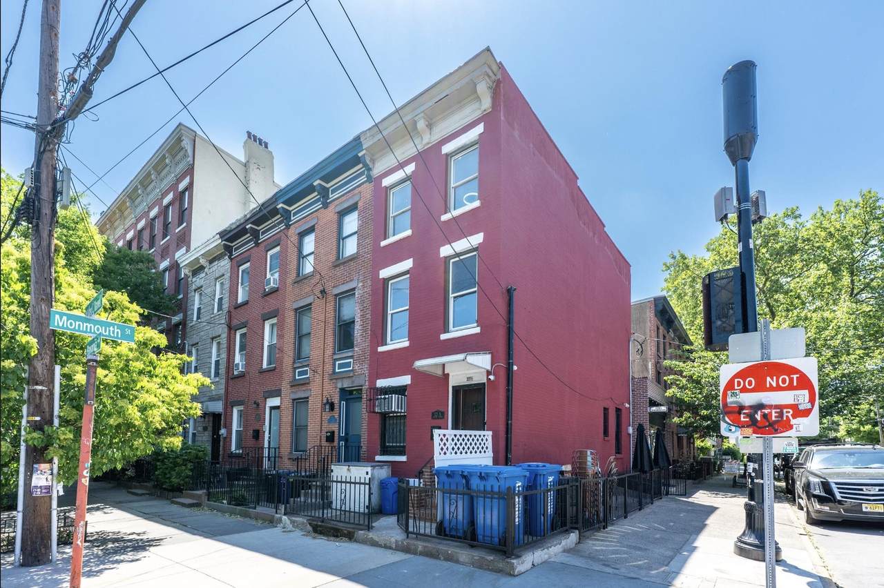 321-5 Pavonia Ave - Photo 1