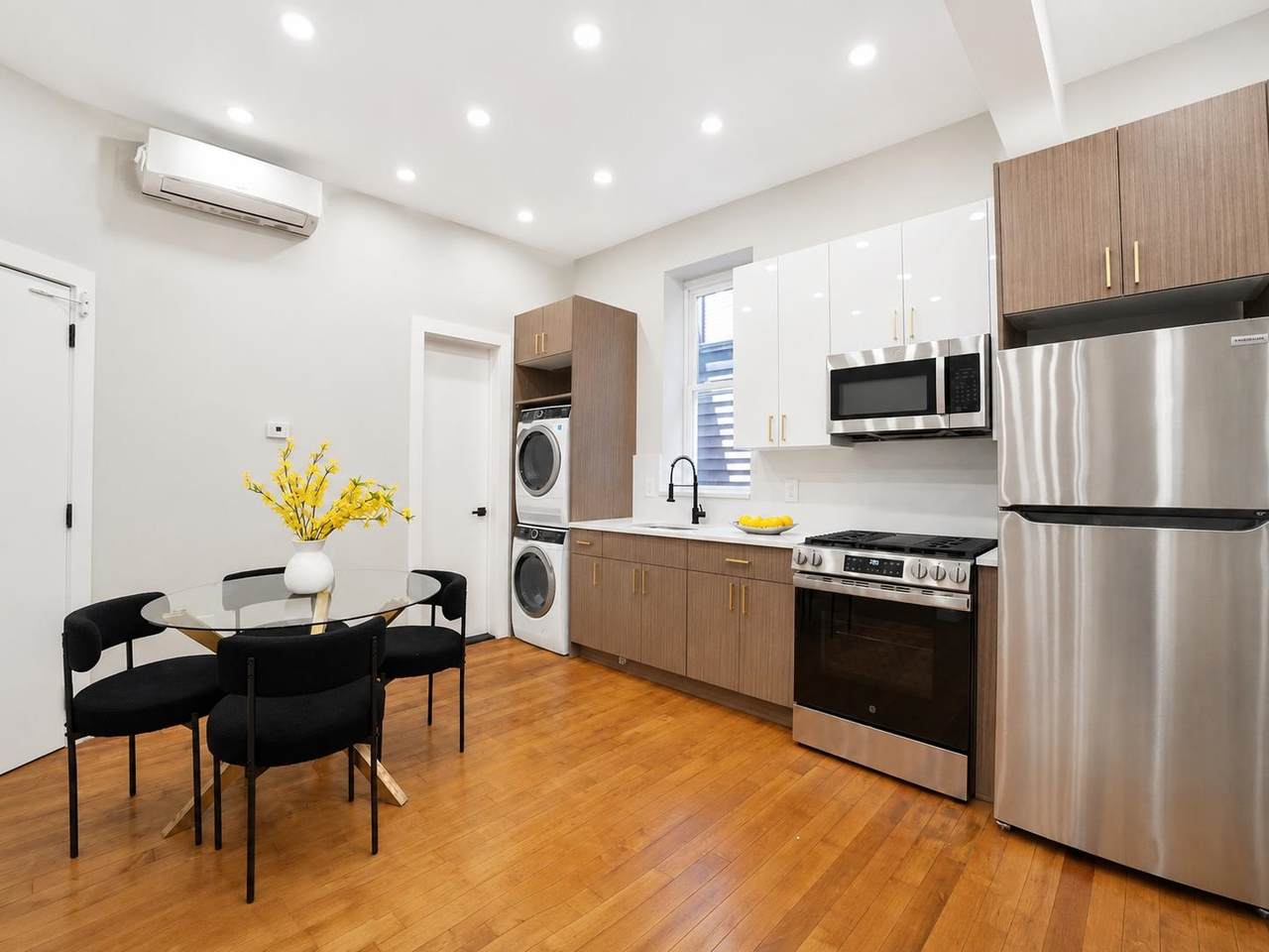 127 Van Horne St - Photo 1