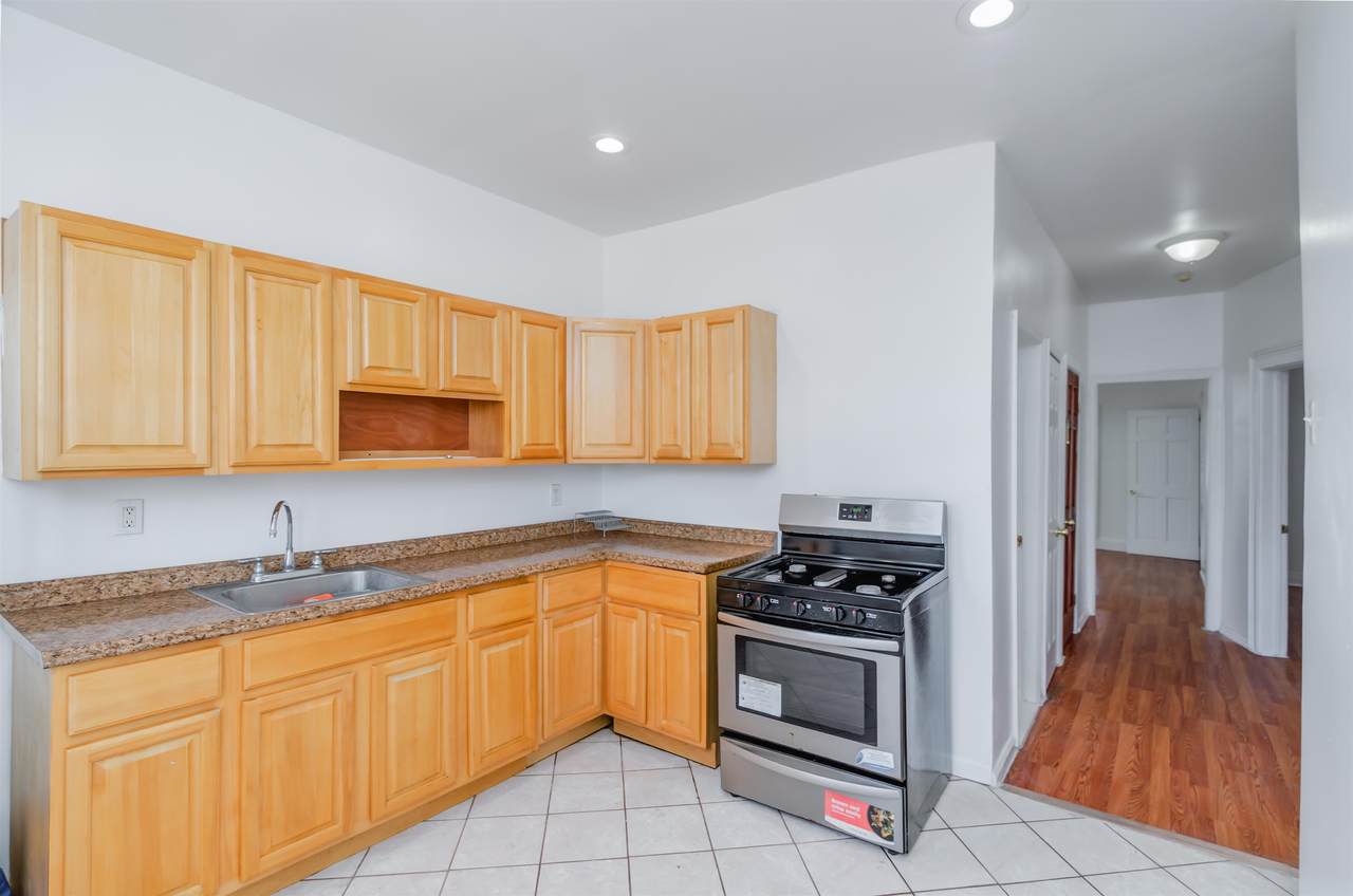 404 Danforth Ave - Photo 1