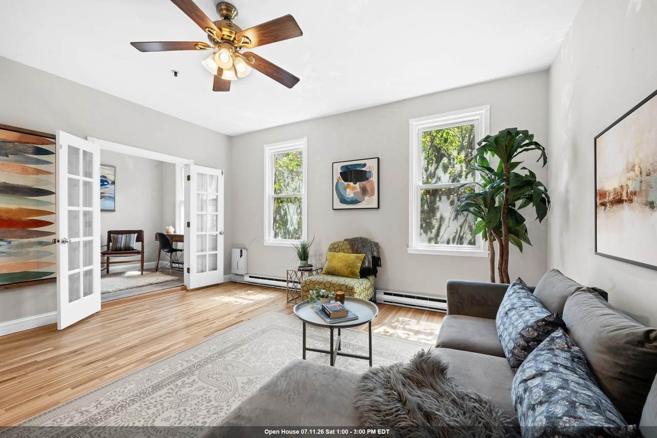 118 Willow Ave - Photo 1