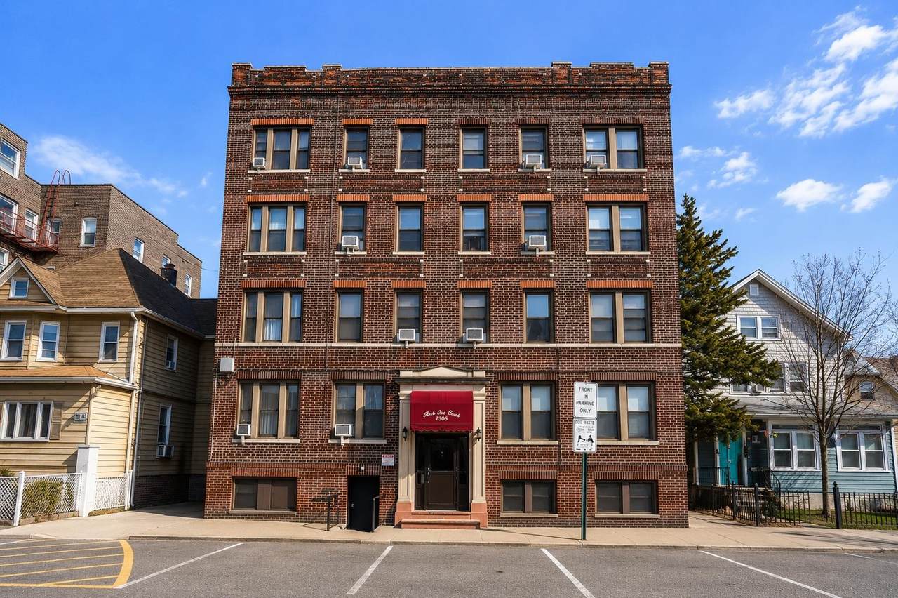 7306 Park Ave - Photo 1