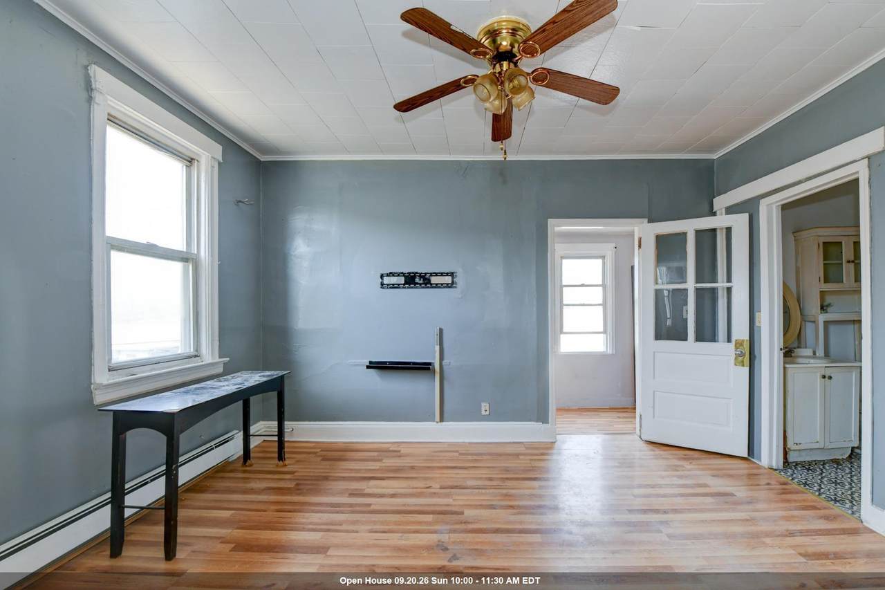 1617 78TH ST - Photo 1