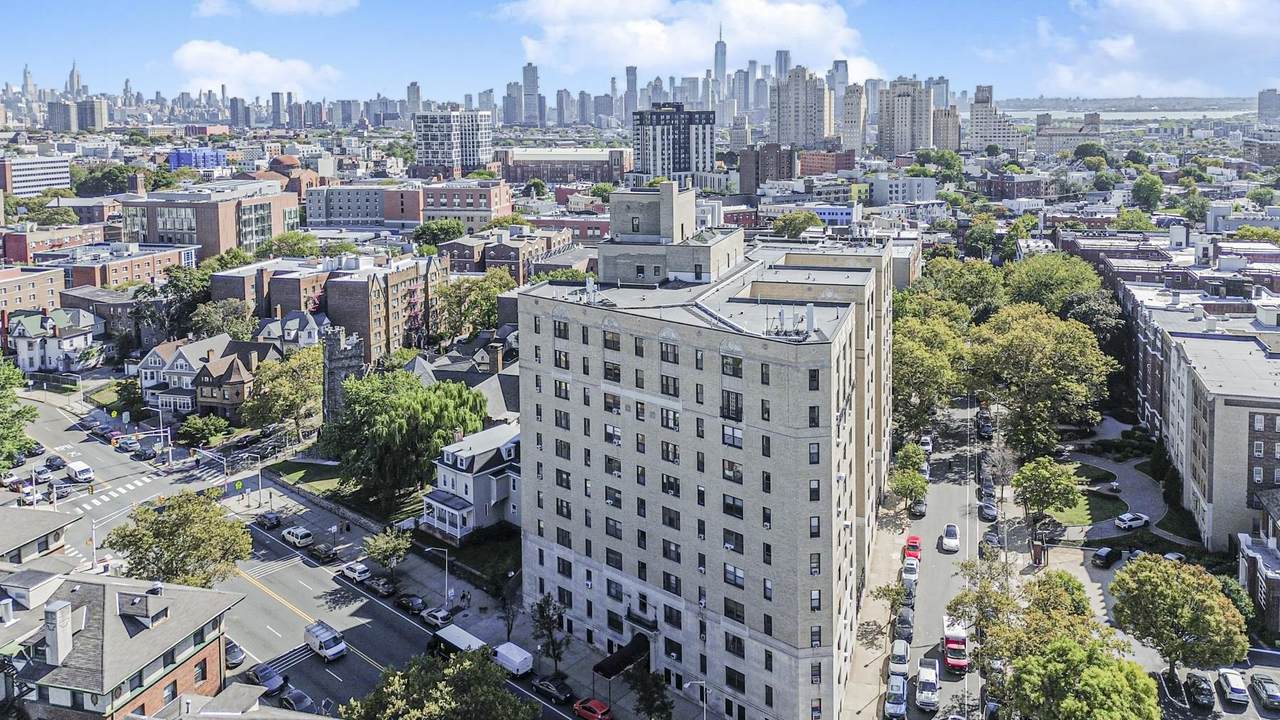 2600 Kennedy Blvd - Photo 1