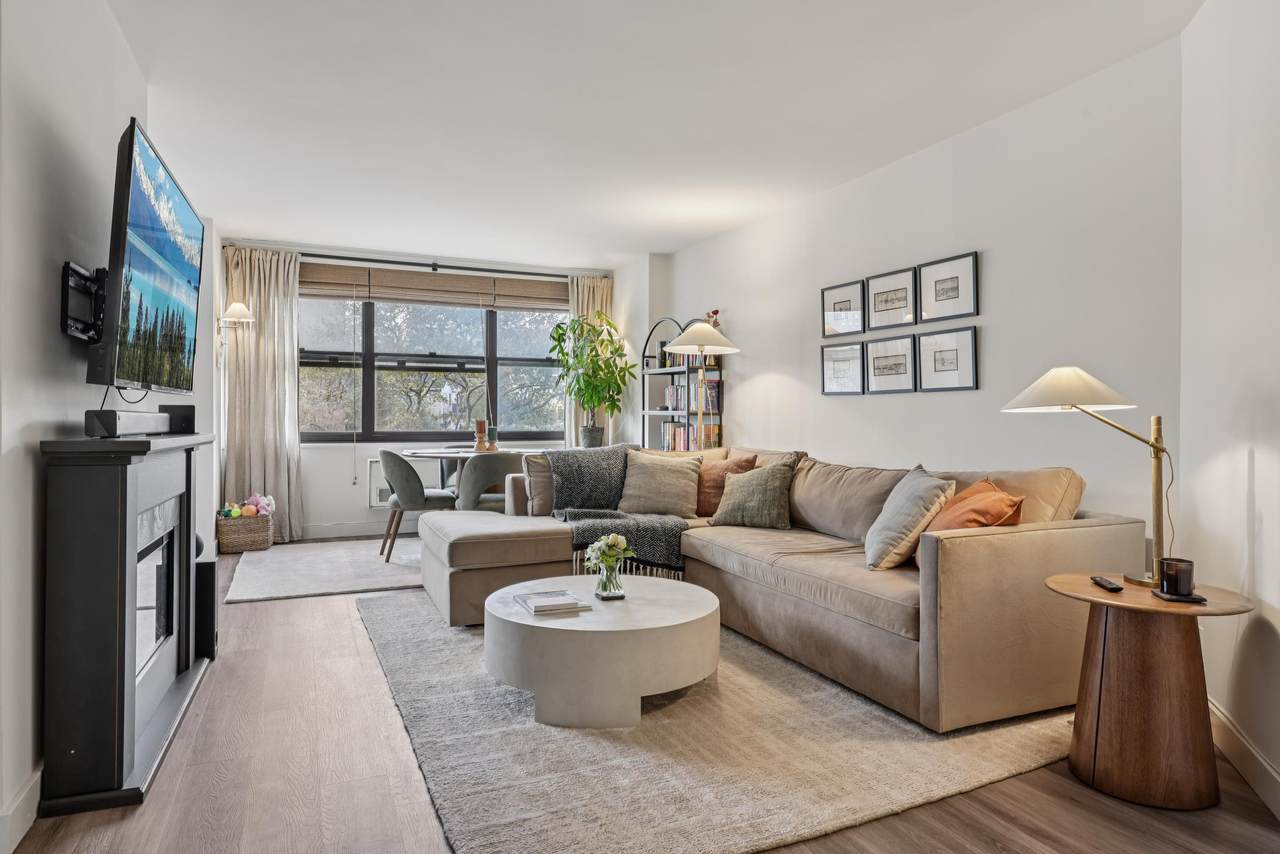 7000 Blvd East - Photo 1