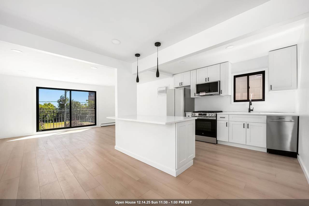 503 Palisade Ave - Photo 1