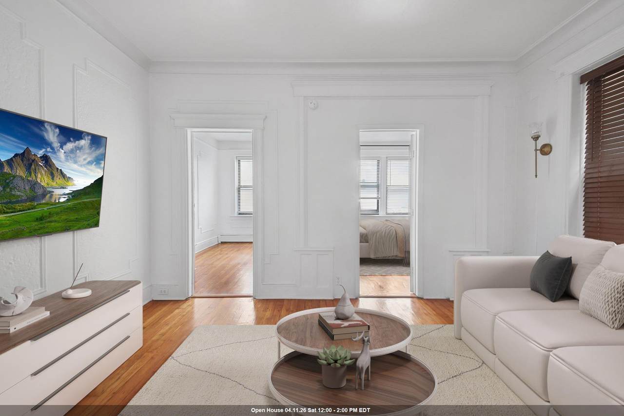 122A Baldwin Ave - Photo 1
