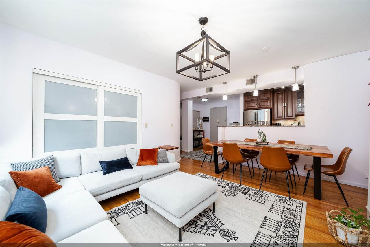 518-530 Gregory Ave - Photo 1