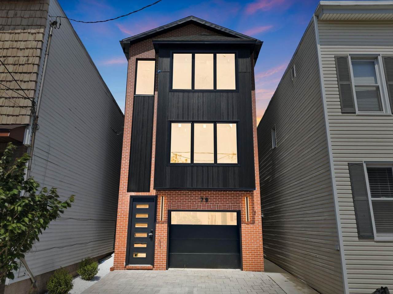 79 East 23Rd St - Photo 1