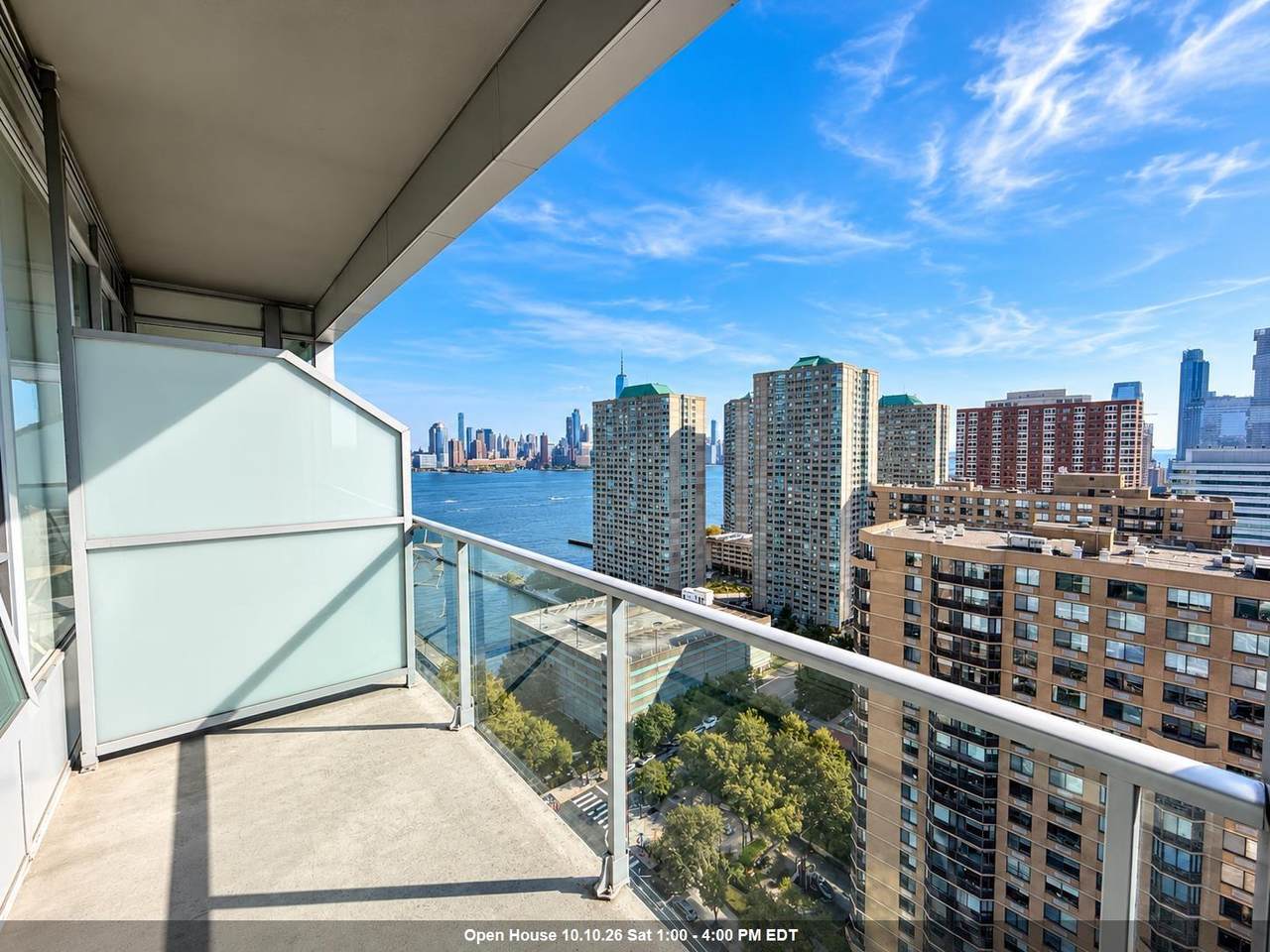 20 Newport Parkway - Photo 1