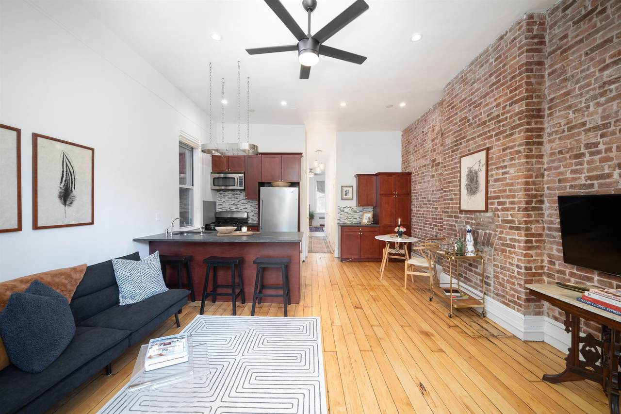 1003 Garden St - Photo 1