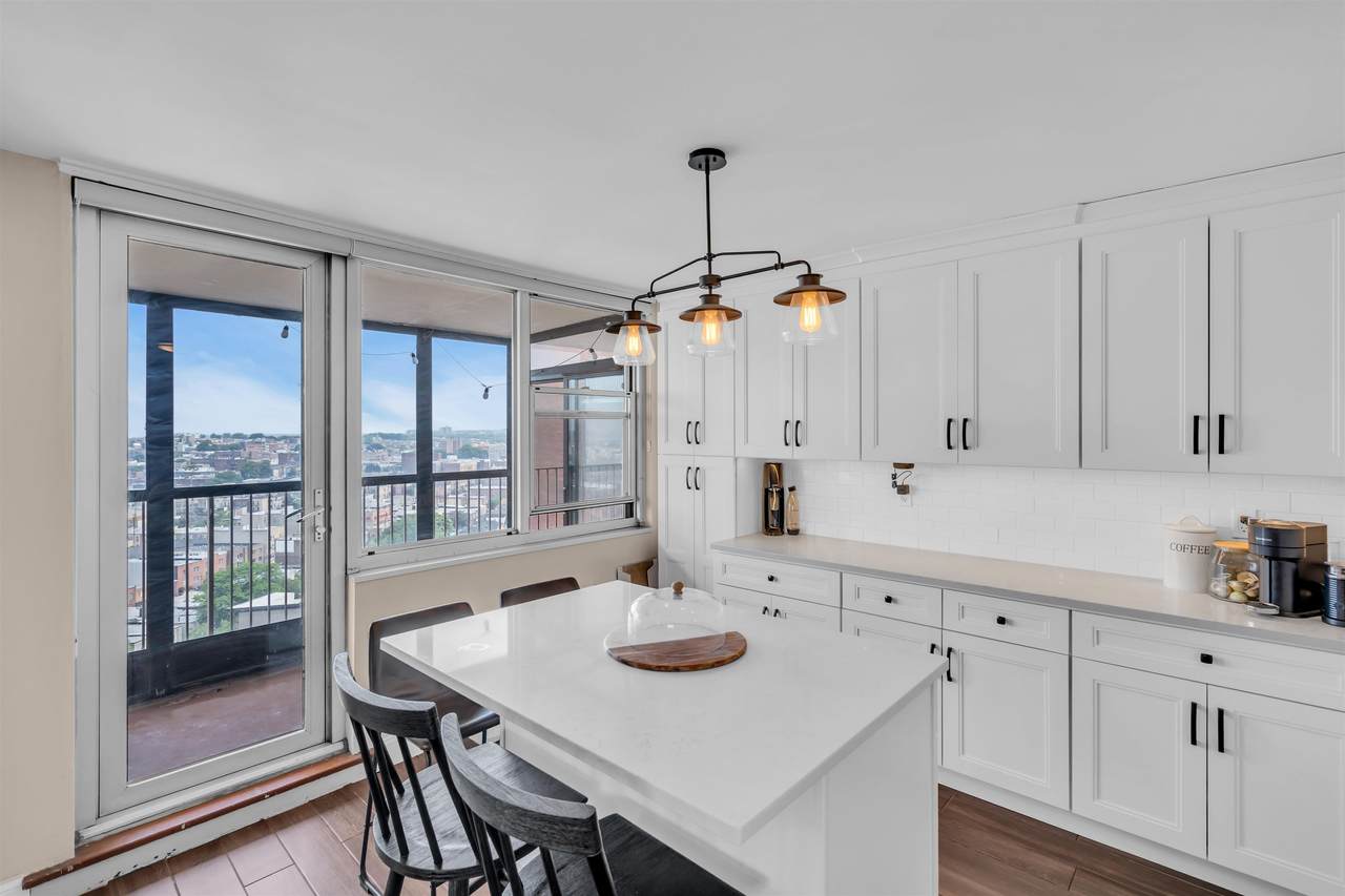6040 Blvd East - Photo 1